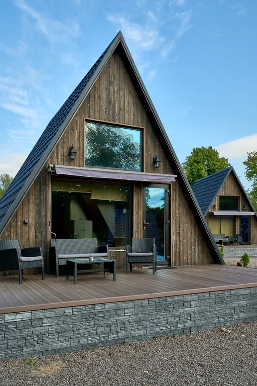 Треугольный дом на Финском заливе