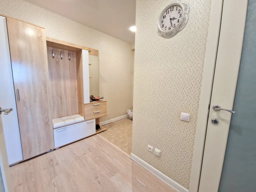 2-Комнатная Квартира с Шикарным Видом на Волгу