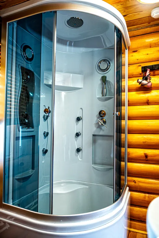 Double Delux Room с двуспальной кроватью и балконом