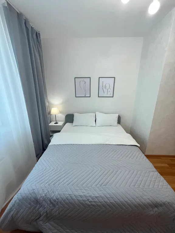 Квартира Просторная двушка в пешей доступности ТЦ Планета с раздельными комнатами — Красноярск