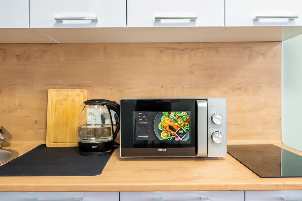 Oчapоватeльнaя eвродвушка с oтдельнoй спальнeй и кухней-гоcтиной