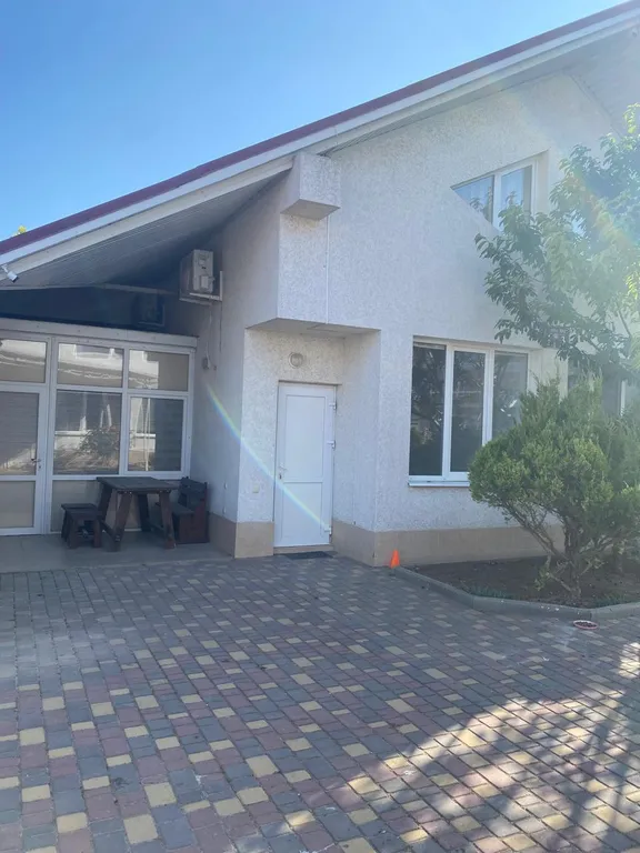 Приятный коттедж-таунхаус