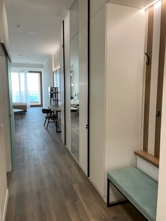 Скайплаза- Интурист