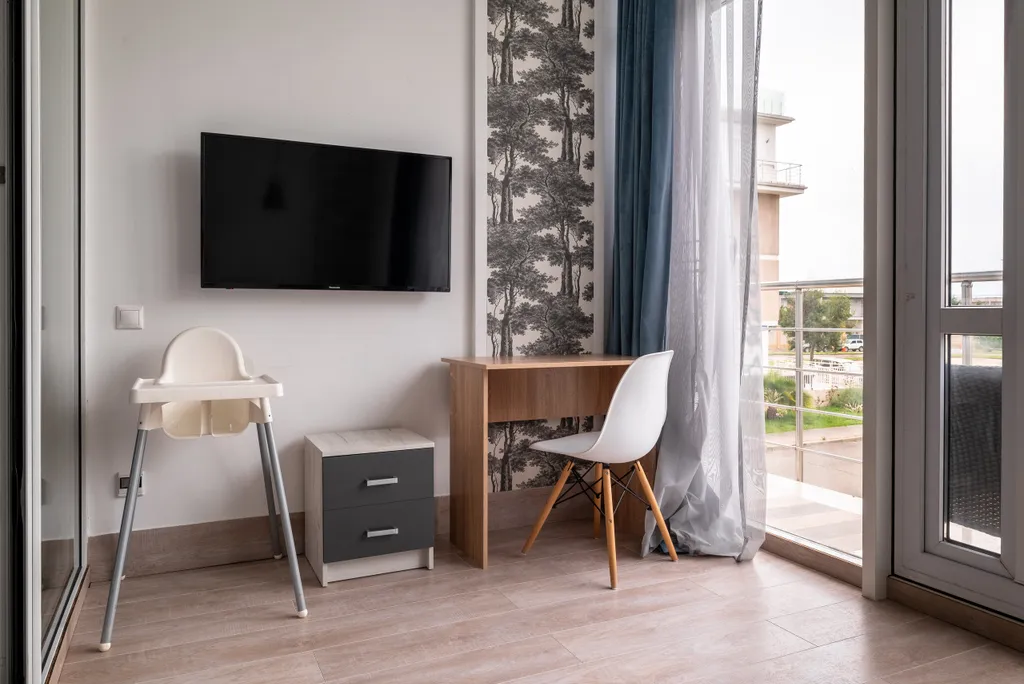 Четырехкомнатная восьмиместная квартира рядом с морем