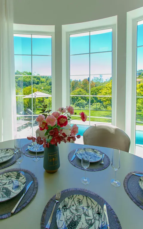 Дом у моря в Сочи с бассейном, камином на дровах и сауной