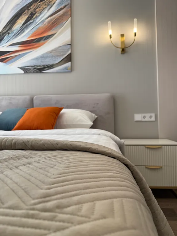 Апартаменты В Изумрудном Городе с дизайнерским ремонтом