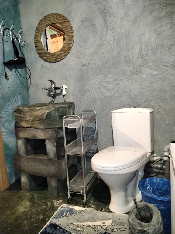 Дом в сосновом лесу