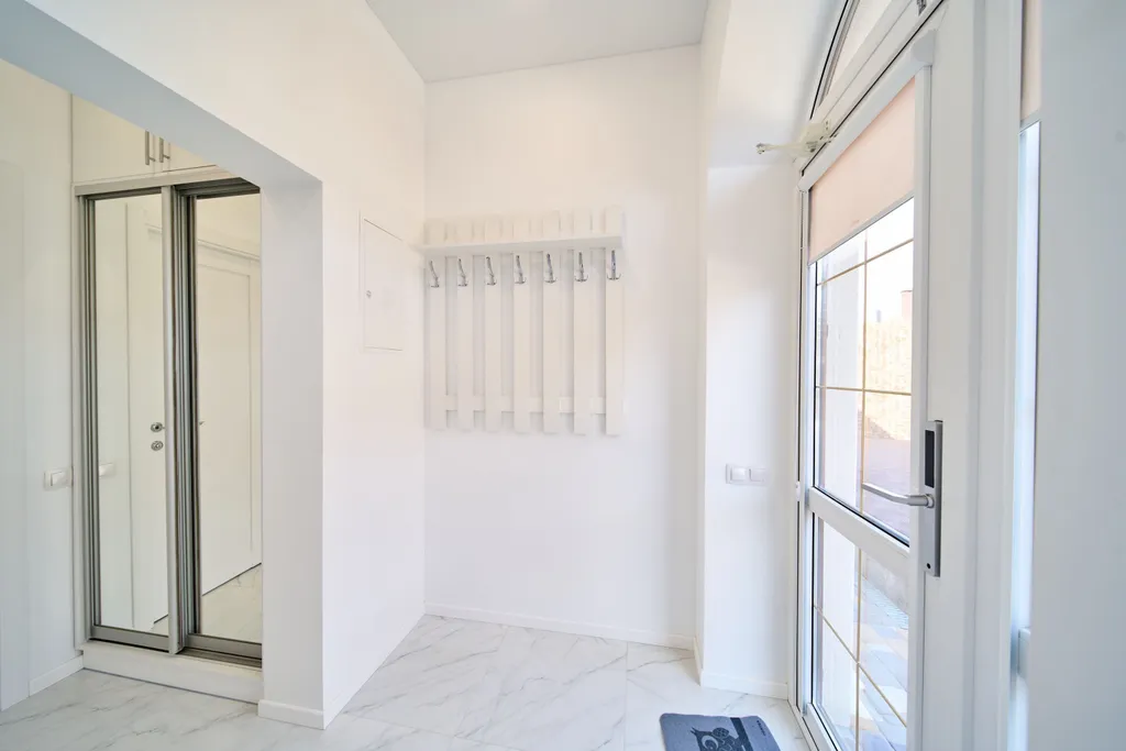 Квартира Снять Апартаменты на мысе Фиолент у моря в частном доме в Севастополе — Севастополь