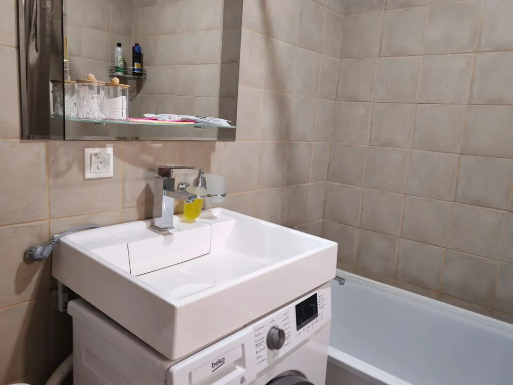 Студия удобная видовая с балконом рядом с М5 без проблем с парковкой