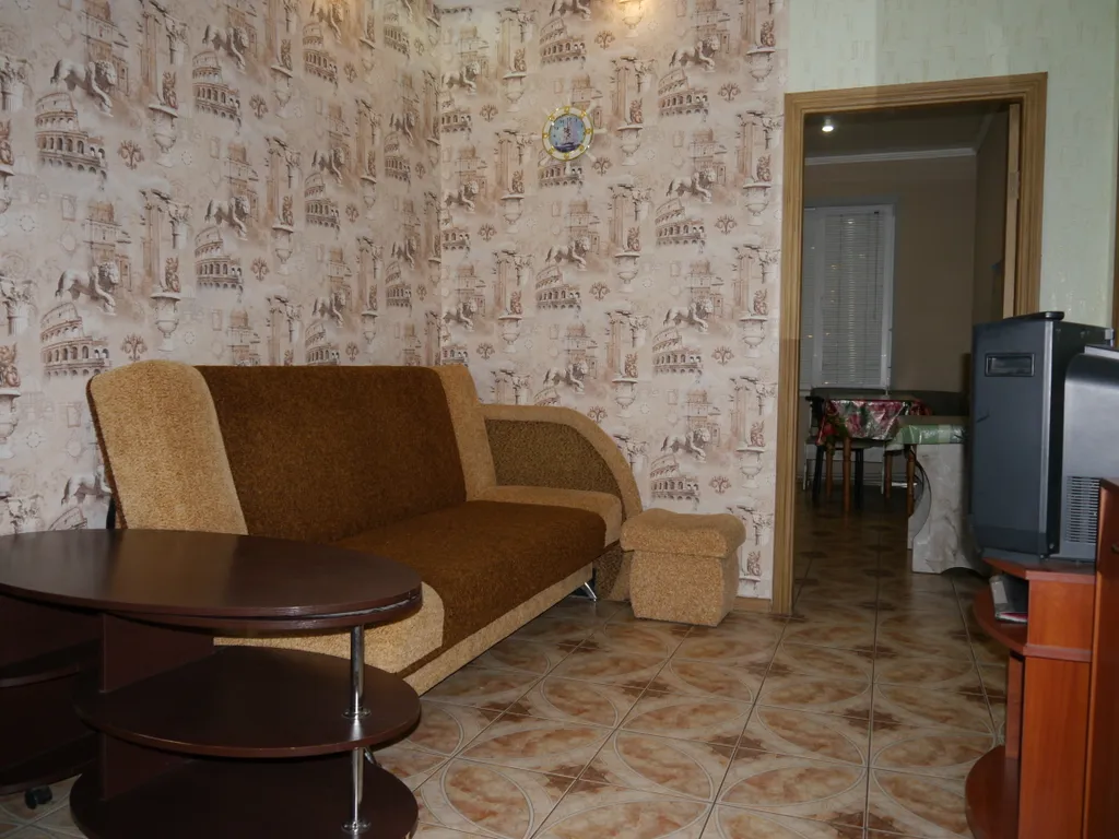 Квартира 2-комнатная Квартира — Феодосия