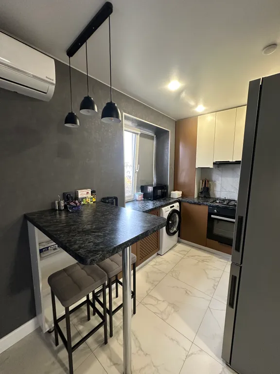 Уютная 2-комнатная квартира с евроремонтом