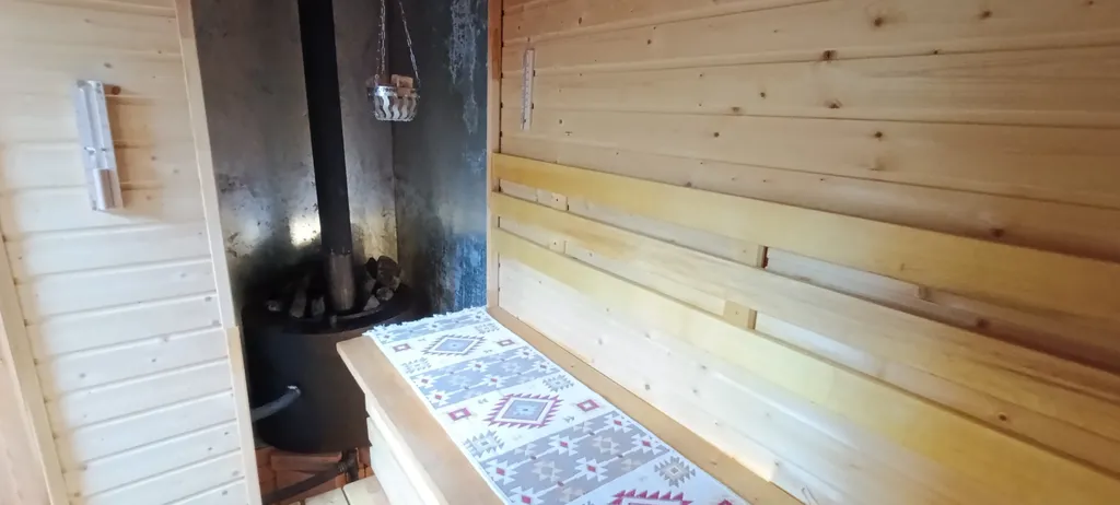 Уютный частный дом с отдельной баней на дровах