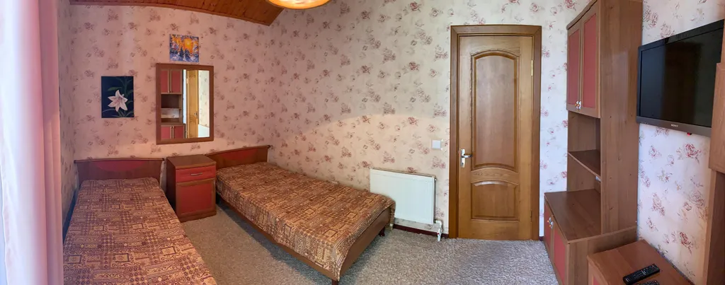 4-местный номер с балконом