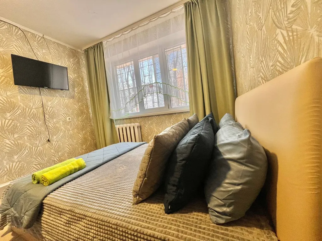 Мини - студия  эконом в центре  города