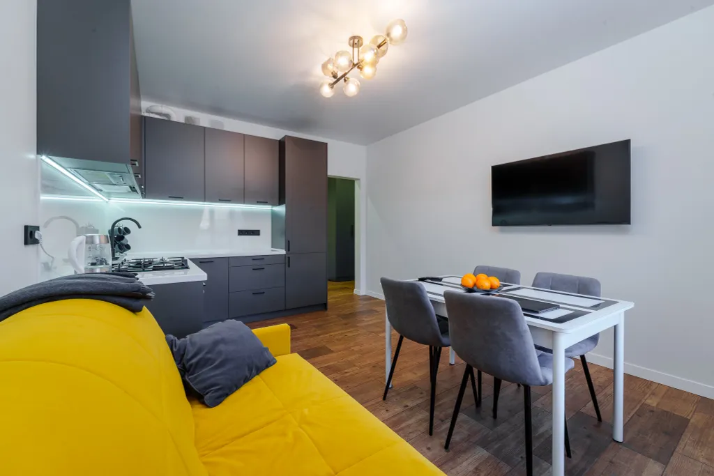 Квартира Квартира Просторная уютная трёхкомнатная в микрорайоне северный, рядом аэропорт — Геленджик