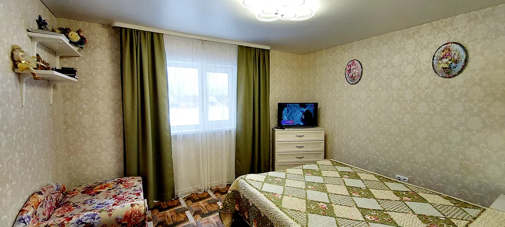 Уютный домик рядом с монастырём и источниками