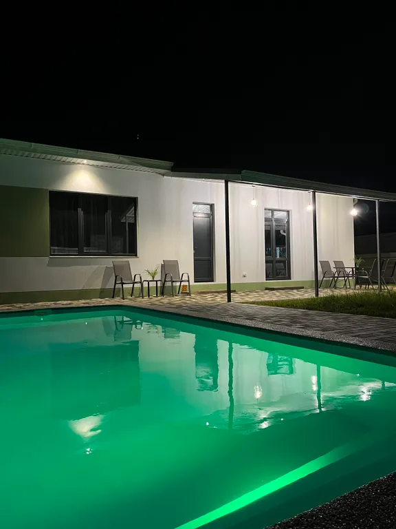 Вилла Green house уютный дом с бассейном