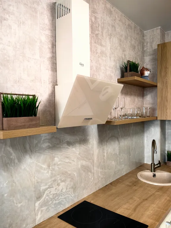 Яркая квартира на Визнюка