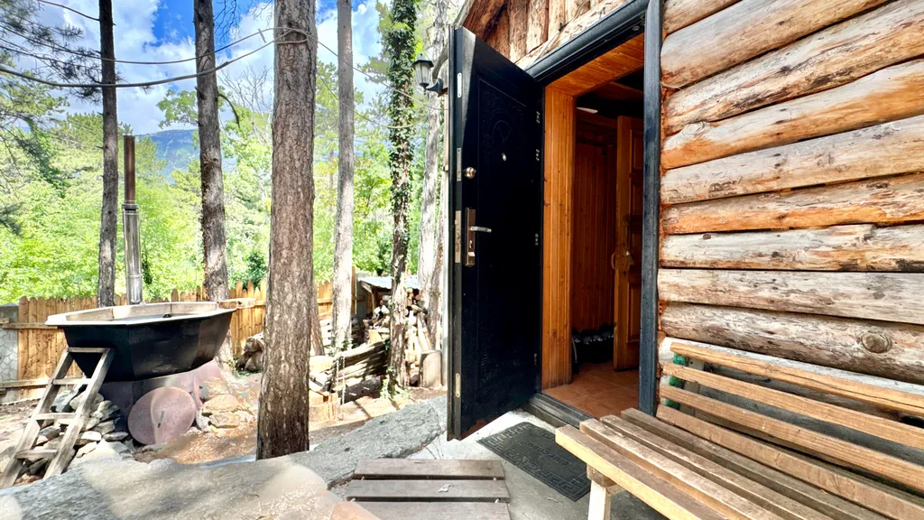 Дом в заповеднике с баней на дровах