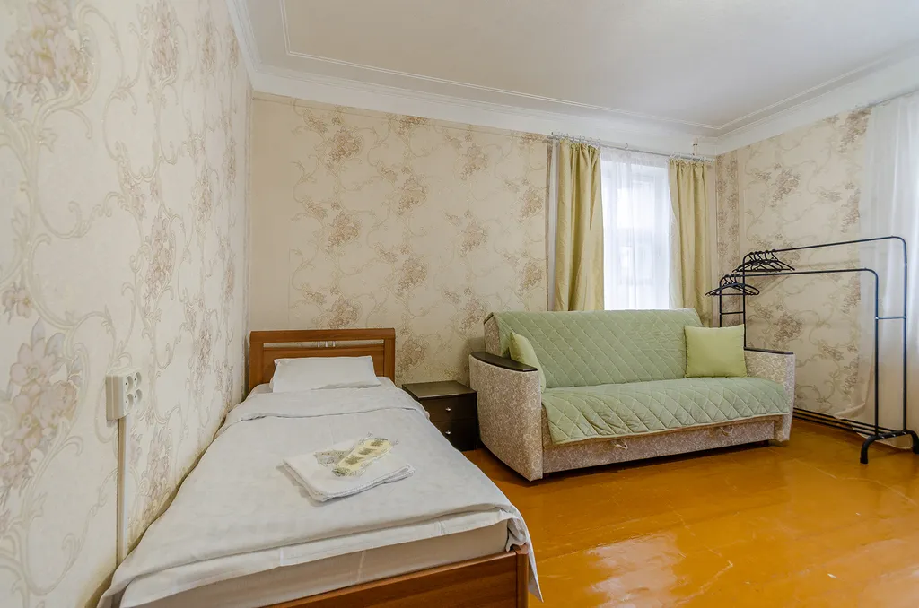 Вместительная 3ёх комнатная в центре "Рэтрёшка»