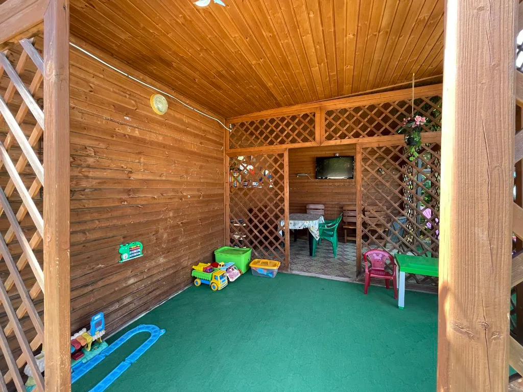 Квартира Квартира Уютный номер с мини кухней в деревянном доме недалеко от моря — Анапа