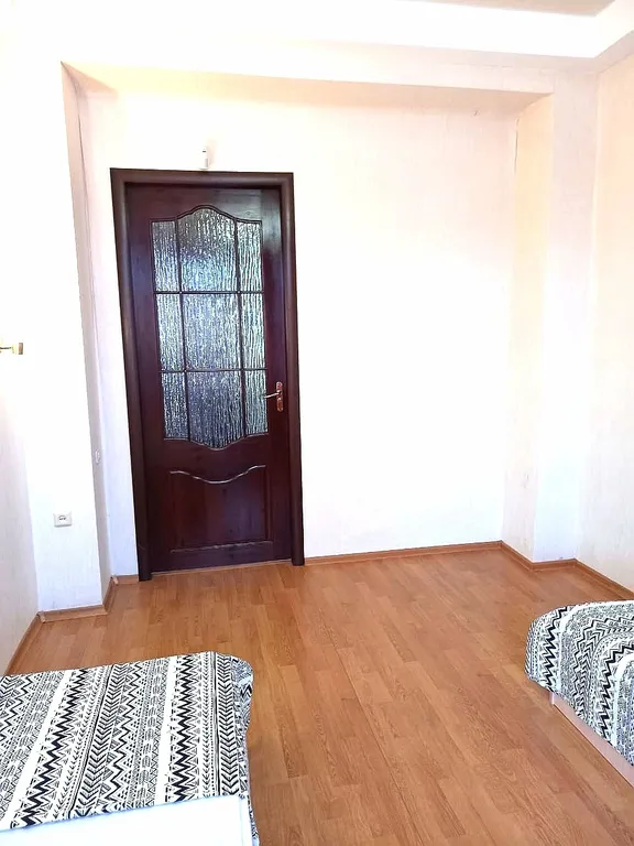 Квартира Квартира 3-комнатная сталинка с большой ванной рядом с набережной — Ярославль