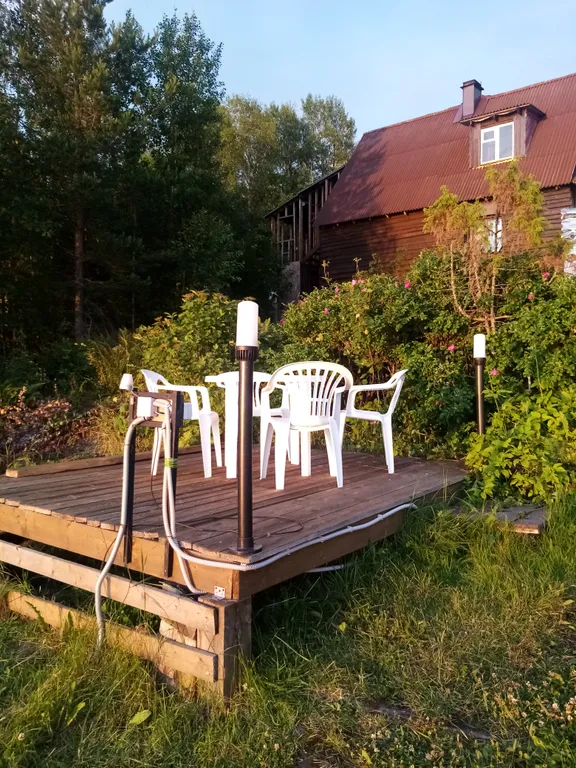 Домик с отдельным входом и красивым видом из окна со всеми удобствами