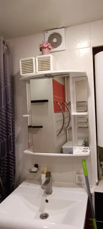 Просторная квартира около Стеклозаводского шоссе