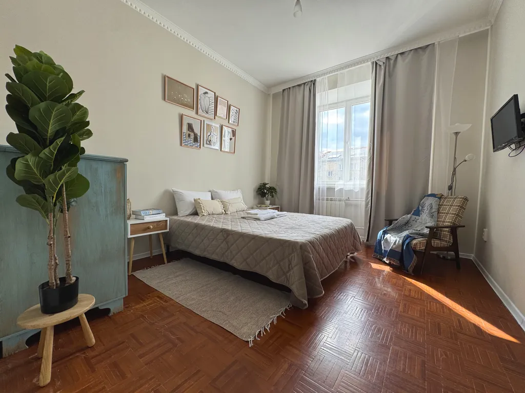 Квартира Квартира Двухкомнатная в центре — Красноярск