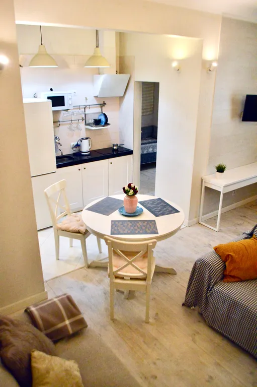 Евродвушка с кондиционером у метро