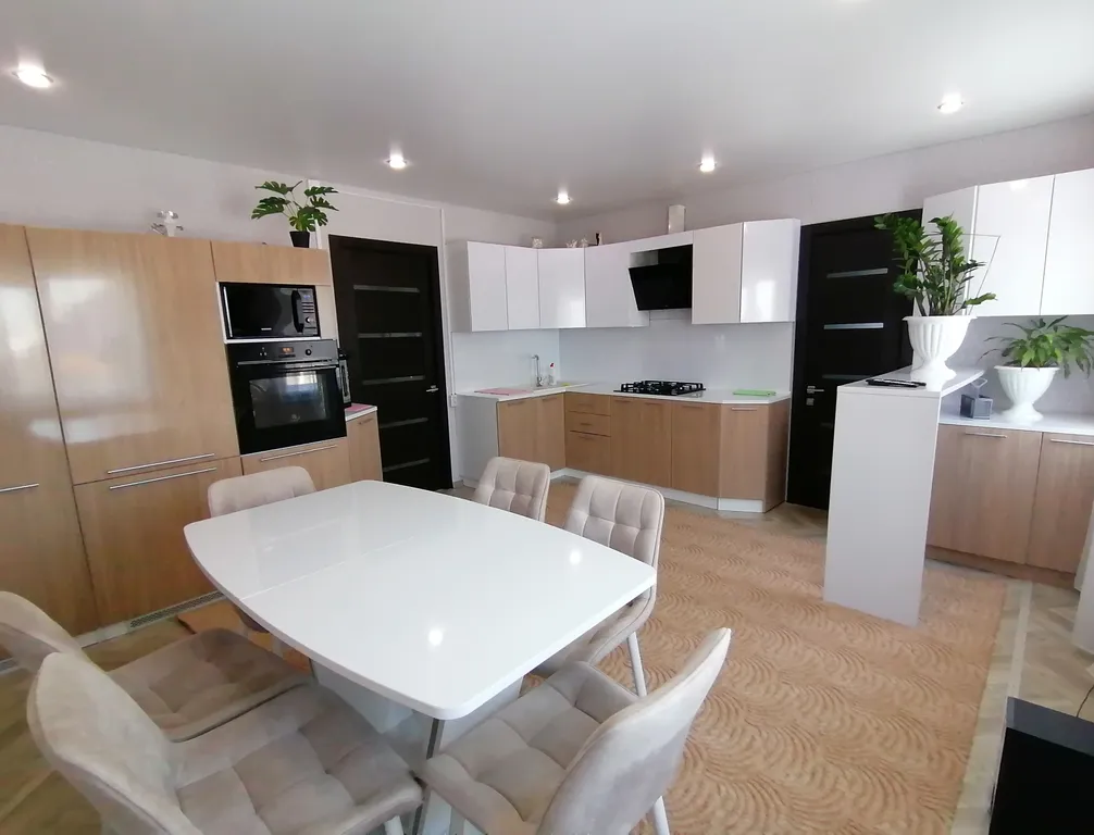 Коттедж Комфортный домик 110 квадратов — аренда посуточно в Хвалынск