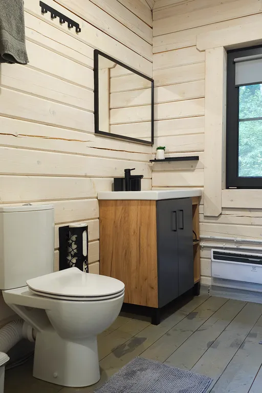 Дом на берегу озера