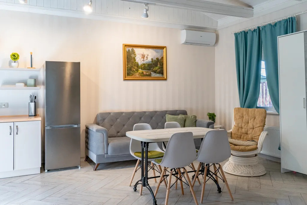 Дом, база отдыха, гостевой комплекс у озера Бекан