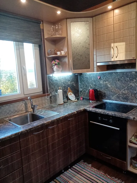 Комфортный домик на берегу