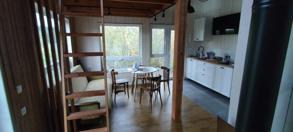 Коттедж Дом на берегу озера с камином — Казань