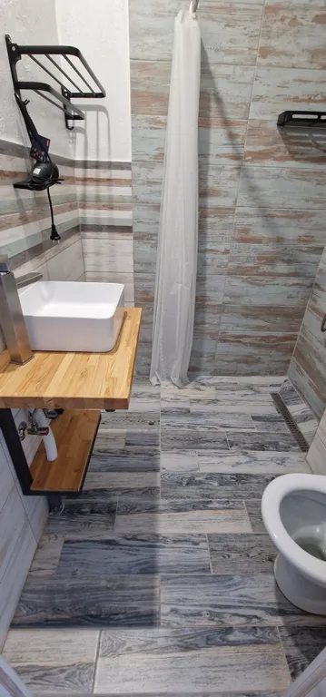 10-комнатная Квартира