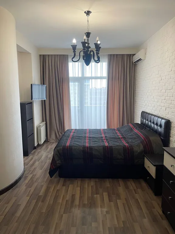 Шестая параллельная