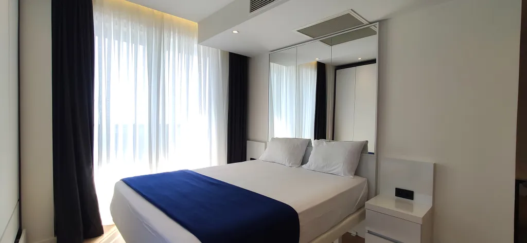 Апартамент в элитном комплексе у моря и парка с бассейном и спа-зоной