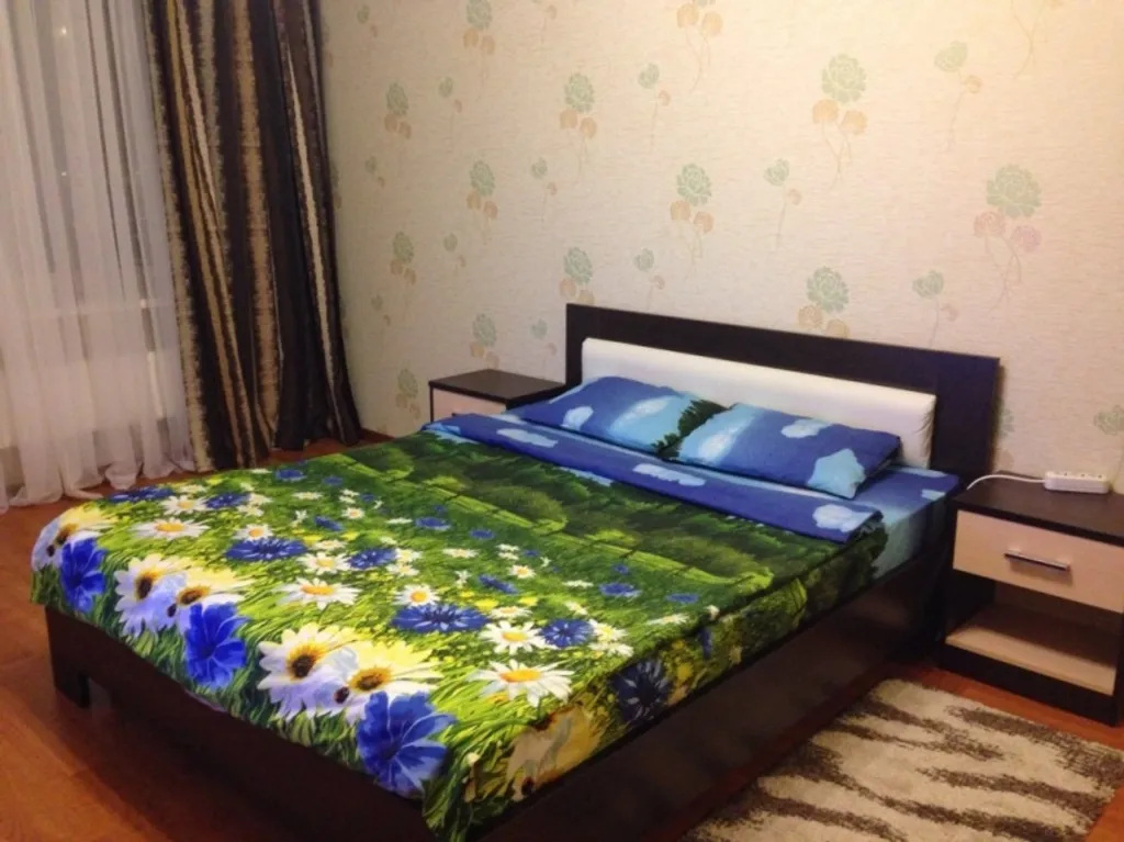 Квартира на 20 этаже, район Индустриальный