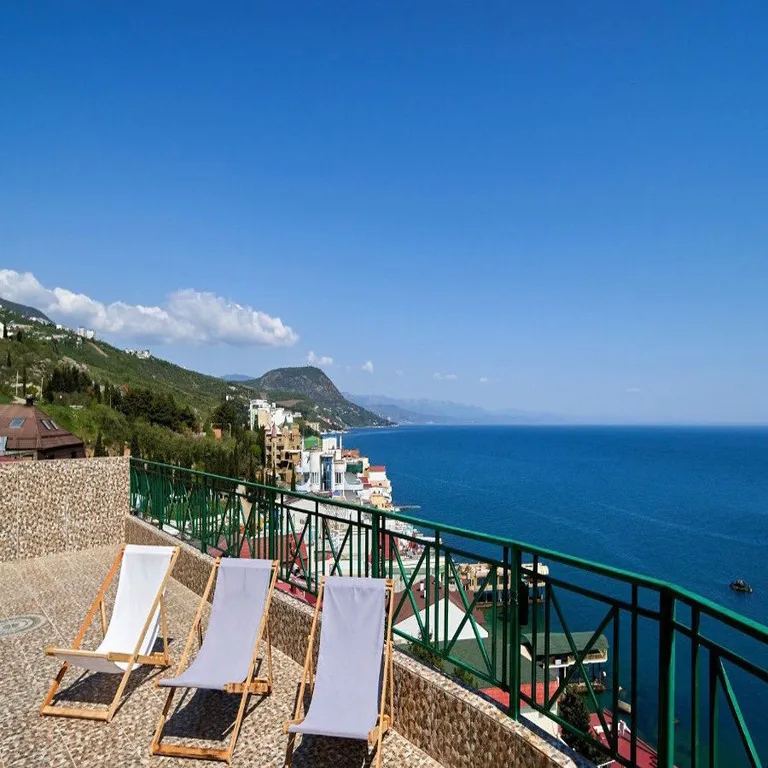 Свит с террасой