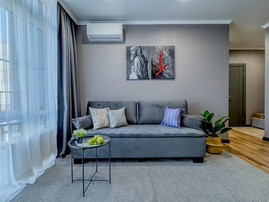 Евроквартира на берегу реки