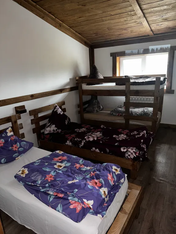 5-комнатный Дом