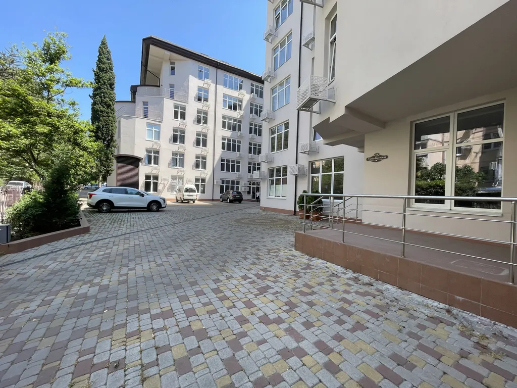 Апартамент в центре Ялты ЖК Арт Ялта