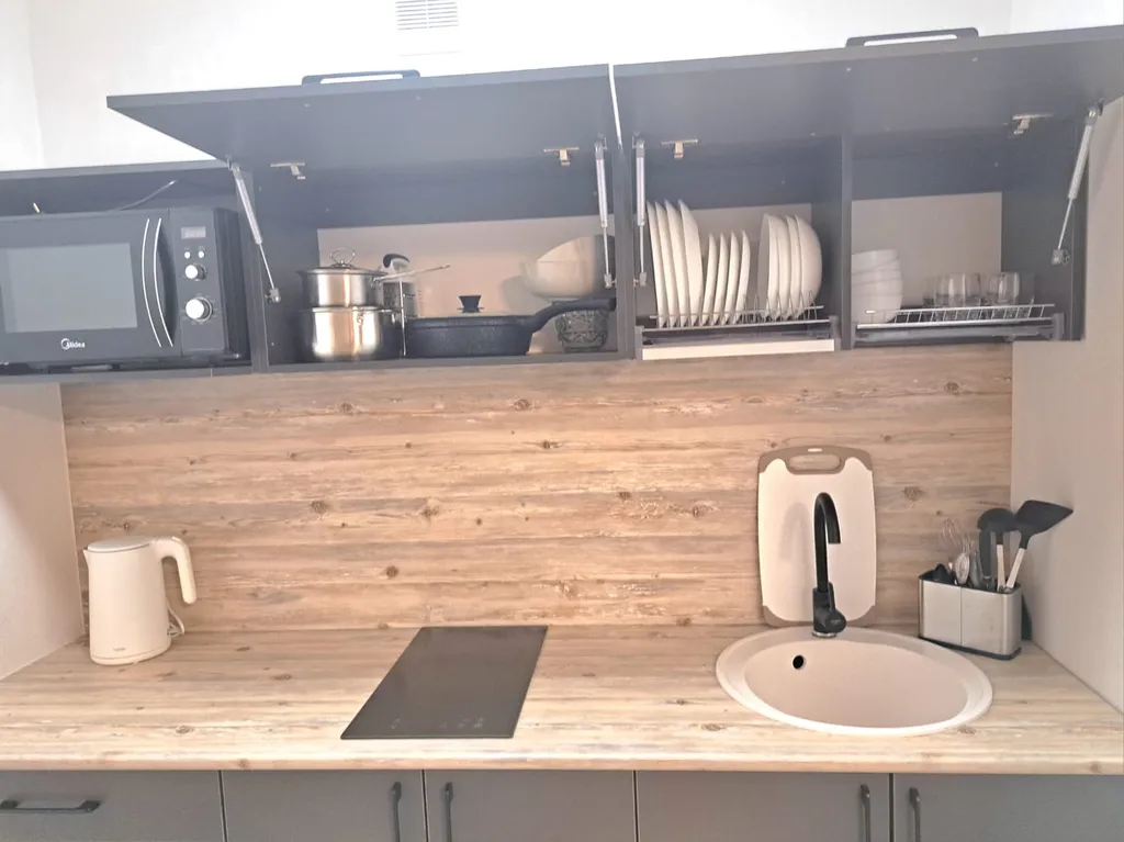 Уютная студия в центре с балконом