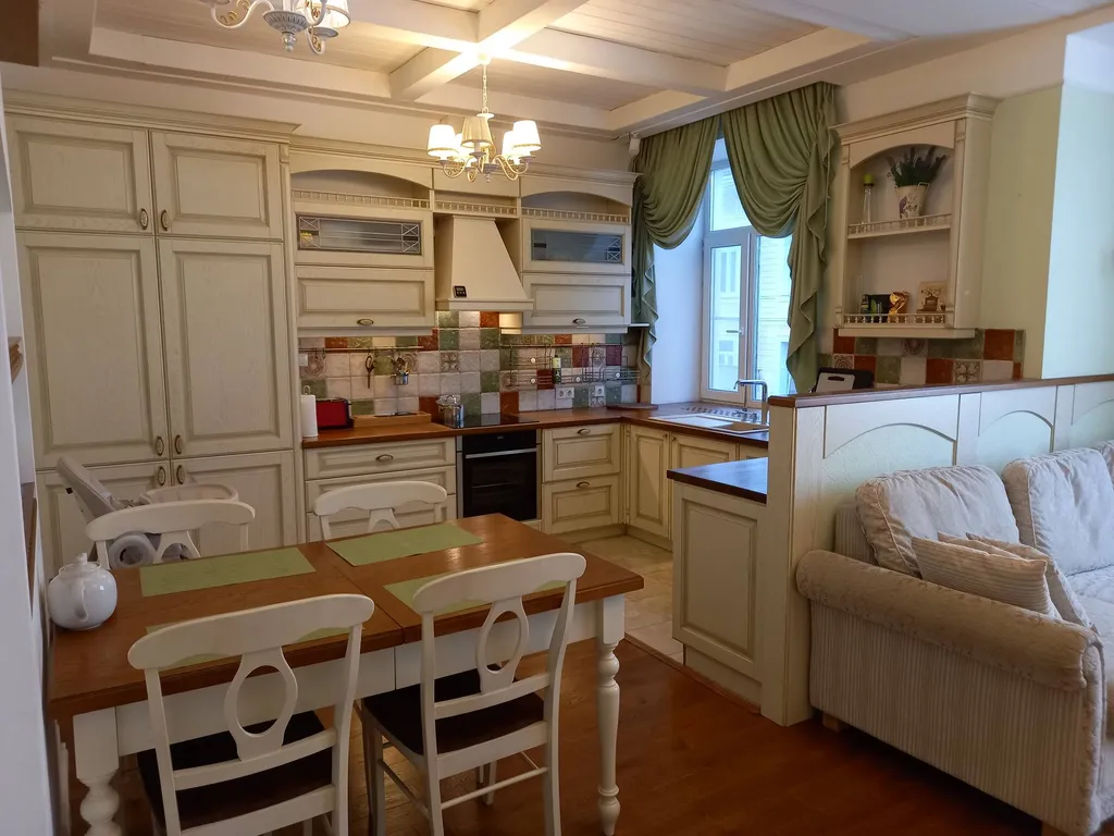 Уютная квартира в 2 минутах от Павловского парка — аренда посуточно в Павловск