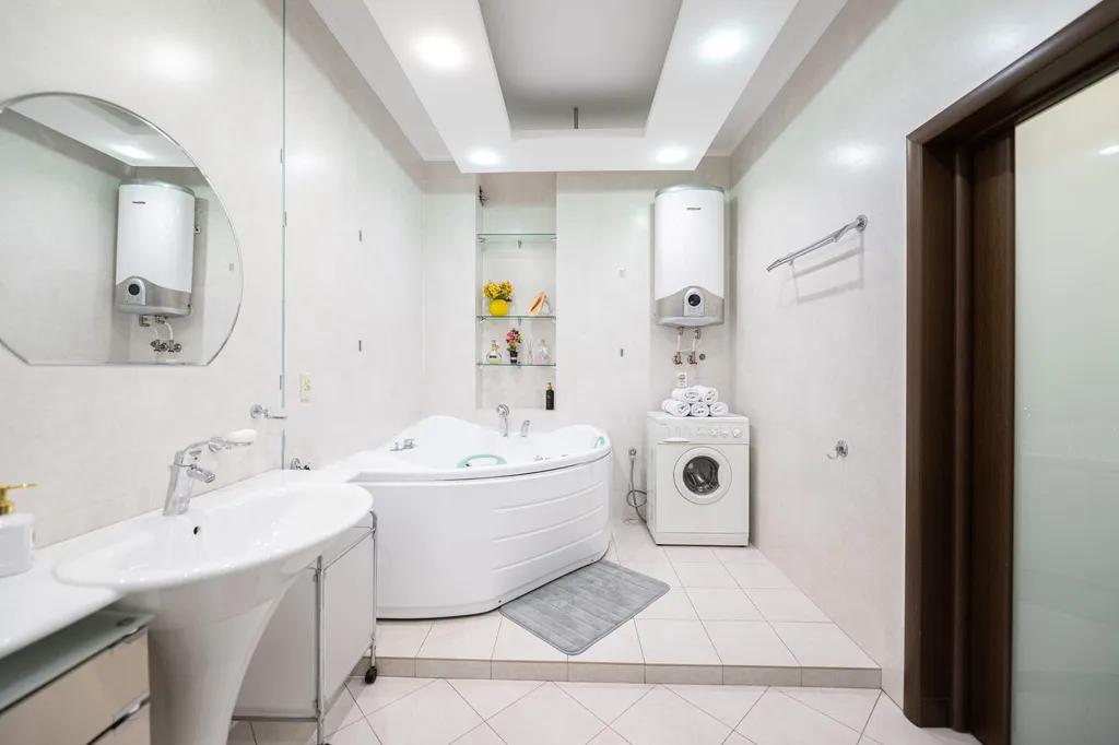 Большая квартира с кондиционерами и камином