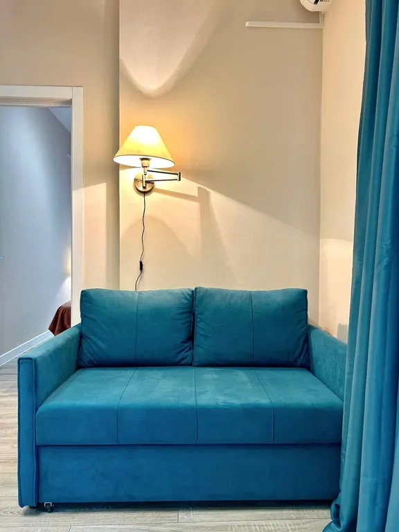 Квартира Апартаменты "AzurGarden" — Варваровка