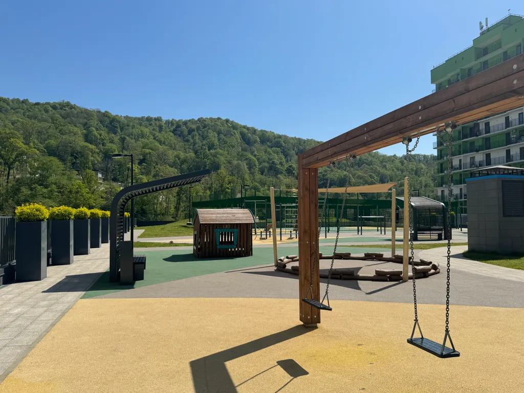 Квартира в доме у реки Кудепста с видом на горы