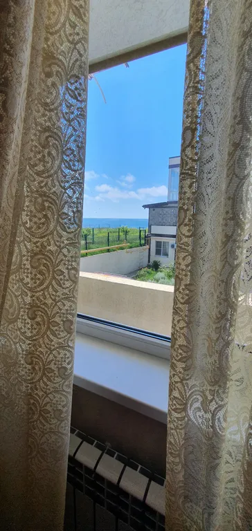 Уютная квартира на первой линии у моря