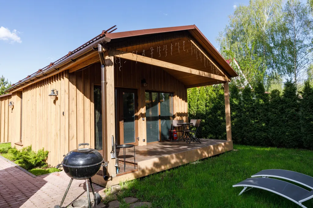 Коттедж у реки в центре Звенигорода